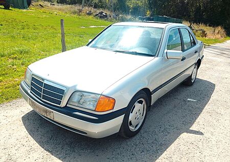 Mercedes-Benz C 180 CLASSIC Classic