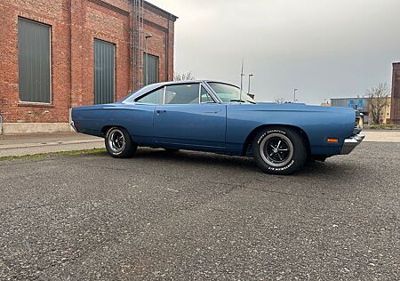 Plymouth Roadrunner Full Resto