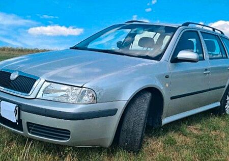 Skoda Octavia Combi 2.0