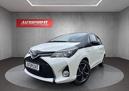 Toyota Yaris Style Hybrid