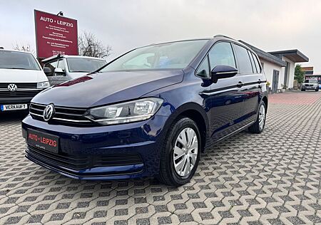 VW Touran Volkswagen Trendline,7-Sitzer,Klima,Navi,Sitzhz,AHK.