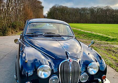 Jaguar MK II Oldtimer MK 2 Baujahr 1967, HU Mai 2027