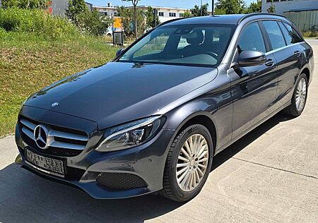 Mercedes-Benz C 220 T d 4Matic*Leder*LED*AHK*Euro6*Tüv 03.2027