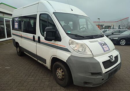 Peugeot Boxer 3,0 HDi Standart 9-SITZER