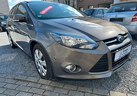 Ford Focus Turnier Titanium