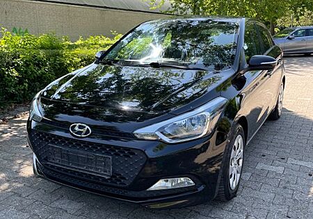 Hyundai i20 1.4 Trend Automatik Trend
