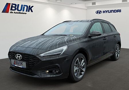 Hyundai i30 Kombi Advantage 1.5L / Fernlichtassistent