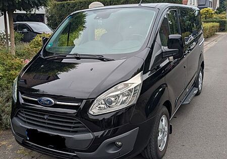 Ford Tourneo Custom Schwarz Titanium