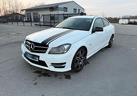 Mercedes-Benz C 250 Sport Coupé Autom. Sport