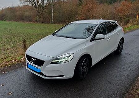 Volvo V40 T3 Geartronic Momentum Momentum