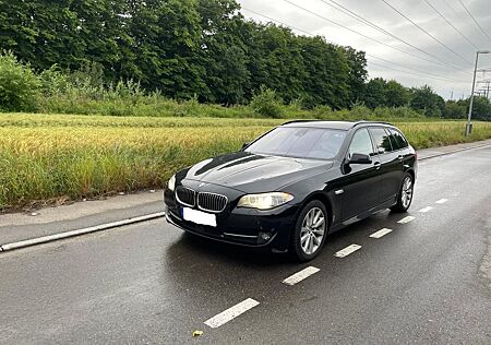 BMW 535d Touring , Vollausstattung, TÜV Neu, gepfl.