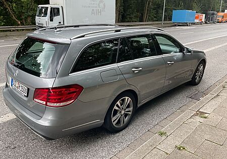 Mercedes-Benz E 300 BlueTEC T -