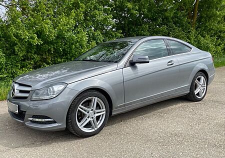 Mercedes-Benz C 250 CDI Coupe XENON 7G-TRONIC TÜV 05/24 Tausch