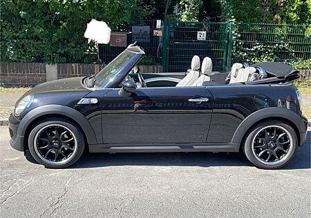 Mini Cooper SD Cabrio gepflegt mit guter Ausstattung
