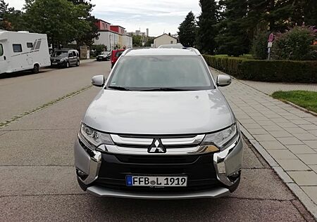 Mitsubishi Outlander 2.2 DI-D Plus ClearTec 2WD Plus