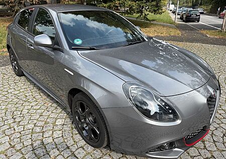 Alfa Romeo Giulietta 1.4 TB Veloce Sport Carbon Navi Leder