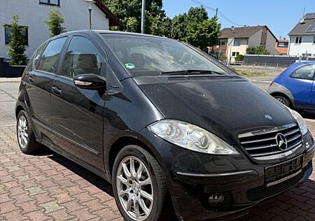 Mercedes-Benz A 200 AVANTGARDE Avantgarde