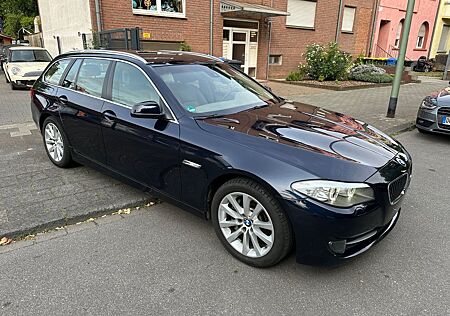 BMW 528i Touring