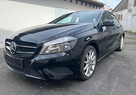 Mercedes-Benz A 180 A -Klasse CDI / d BlueEfficiency