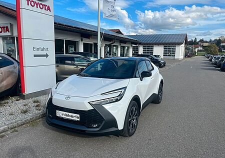 Toyota C-HR Plug-In Hybrid Teamplayer + Technik Paket