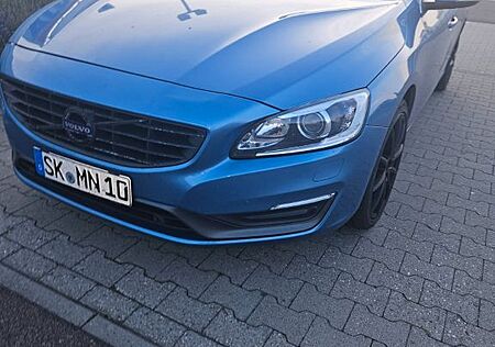 Volvo V60 D3 Geartronic -