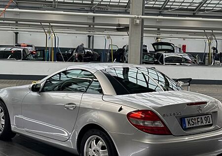 Mercedes-Benz SLK 200 KOMPRESSOR -