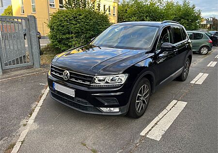 VW Tiguan Volkswagen 1.4 TSI DSG Comfortline Distanreg. 2.Hd