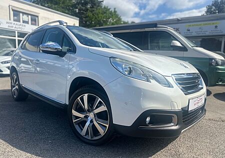 Peugeot 2008 Allure*Scheckheft*PAno*NAvi*Garantie*