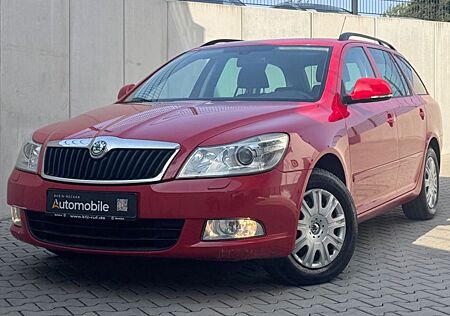Skoda Octavia Kombi/Xen/Klima/SHZ/PDC/SR+WR/1. Hand