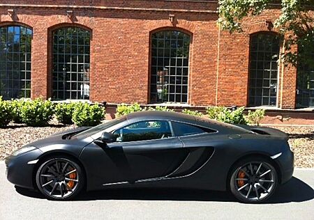 McLaren MP4-12C 3.8 V8 -