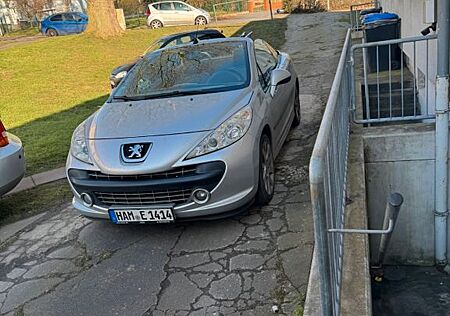 Peugeot 207 CC Sport TÜV 06/26 Reifen Neu