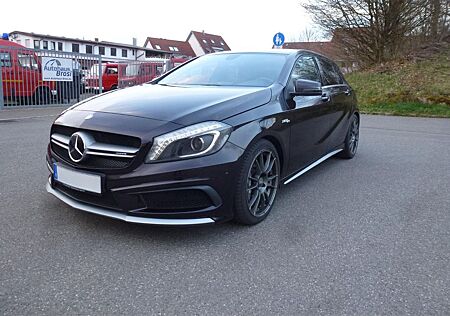 Mercedes-Benz A 45 AMG 4MATIC 410 PS Vmax Pano LED wenig km !