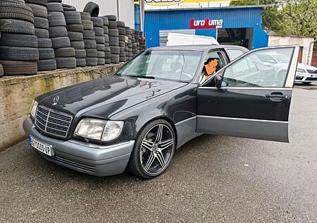 Mercedes-Benz S 600 v12
