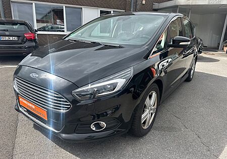 Ford S-Max TITANIUM -behinderten gerecht - 2101
