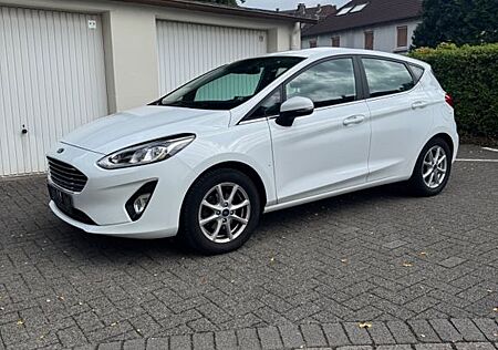 Ford Fiesta Cool und Connect