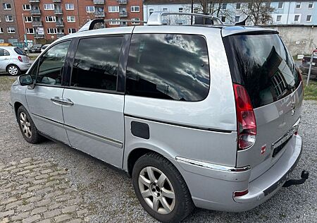 Peugeot 807 Platinum LPG Navi Leder Automatik