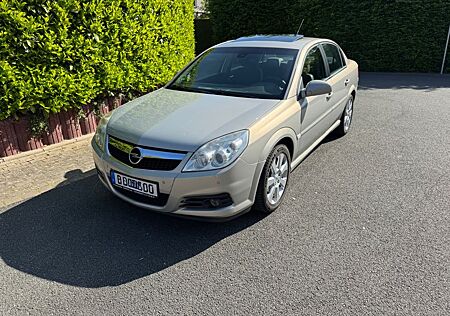 Opel Vectra 2.2 Automatik / AHK / Allwetter / GSD