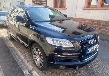 Audi Q7 3.0 TDI (DPF) quattro tiptronic -7 Sitze