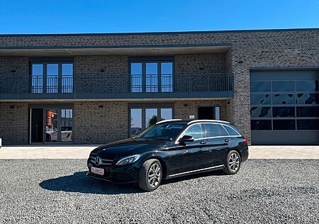 Mercedes-Benz C 220 C -Klasse T-Modell T BlueTec / d