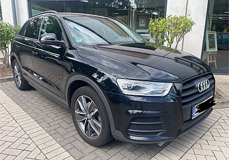 Audi Q3 2.0 TDI Sport Keless-Go Xenon LED Navi