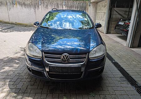 VW Golf Volkswagen 1.6 Trendline Variant Trendline