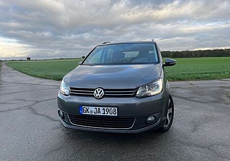 VW Touran Volkswagen Cross 1.4 TSI 103kW