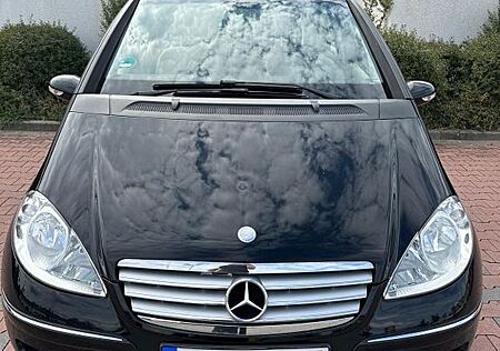 Mercedes-Benz A 200 ELEGANCE Elegance