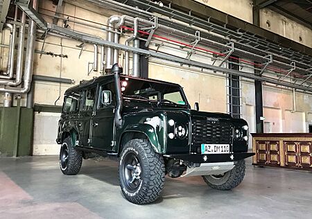 Land Rover Defender 110 Td5 Station Wagon S S