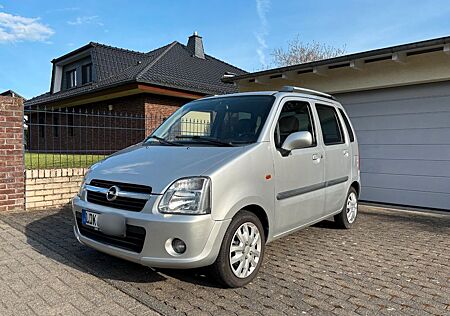 Opel Agila 1.2 Silber 59KW 163.000 km EZ 12/2005