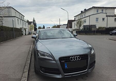 Audi TT Coupe 3.2 S tronic quattro