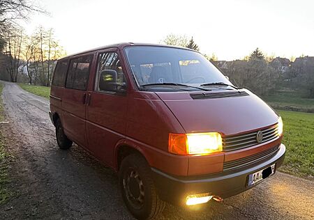 VW T4 Caravelle Volkswagen 2.4 D H Kennzeichen 9-Sitzer