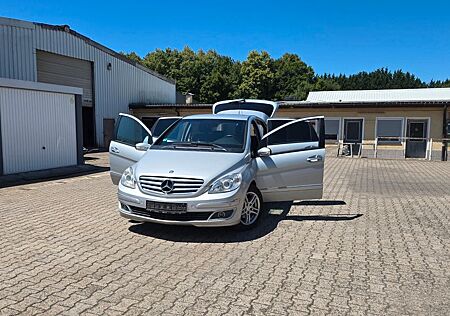Mercedes-Benz B 200 CDI -