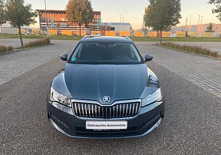 Skoda Superb Combi 2.0TDI DSG,LED,Navi,PDC.
