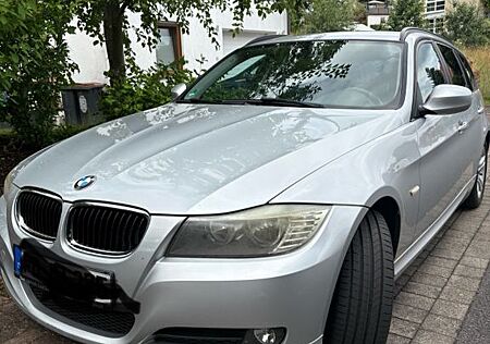 BMW 318d Touring -